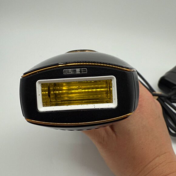 SmoothSkin Pure SSG2 Intelligent Permanent Hair Removal Device Face & Body - Picture 9 of 12